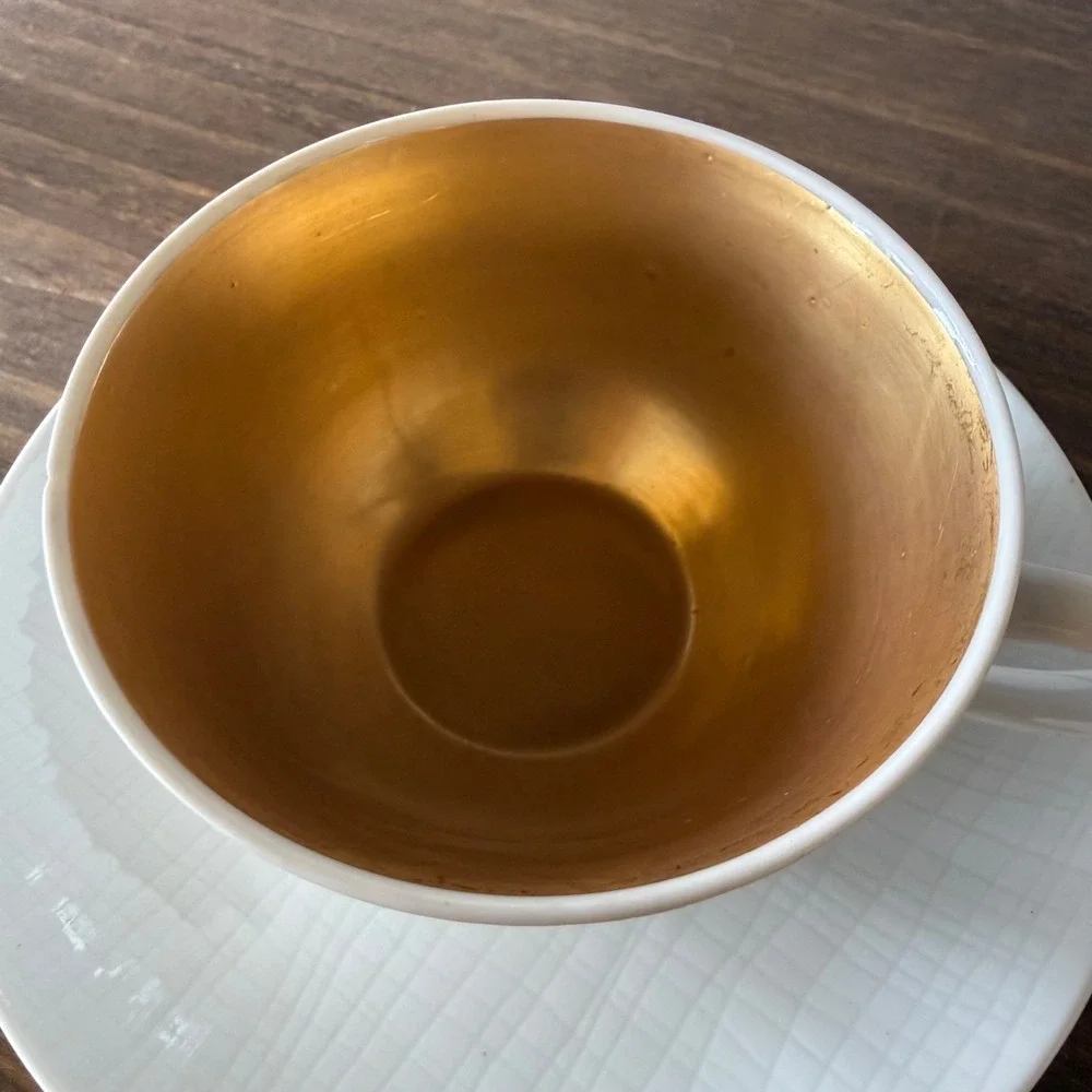 Dorothy C Thorpe Gold Wash Teacup And Saucer Set Of 10 White Textured California